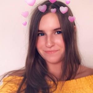 Meet your Posher, Rebecca